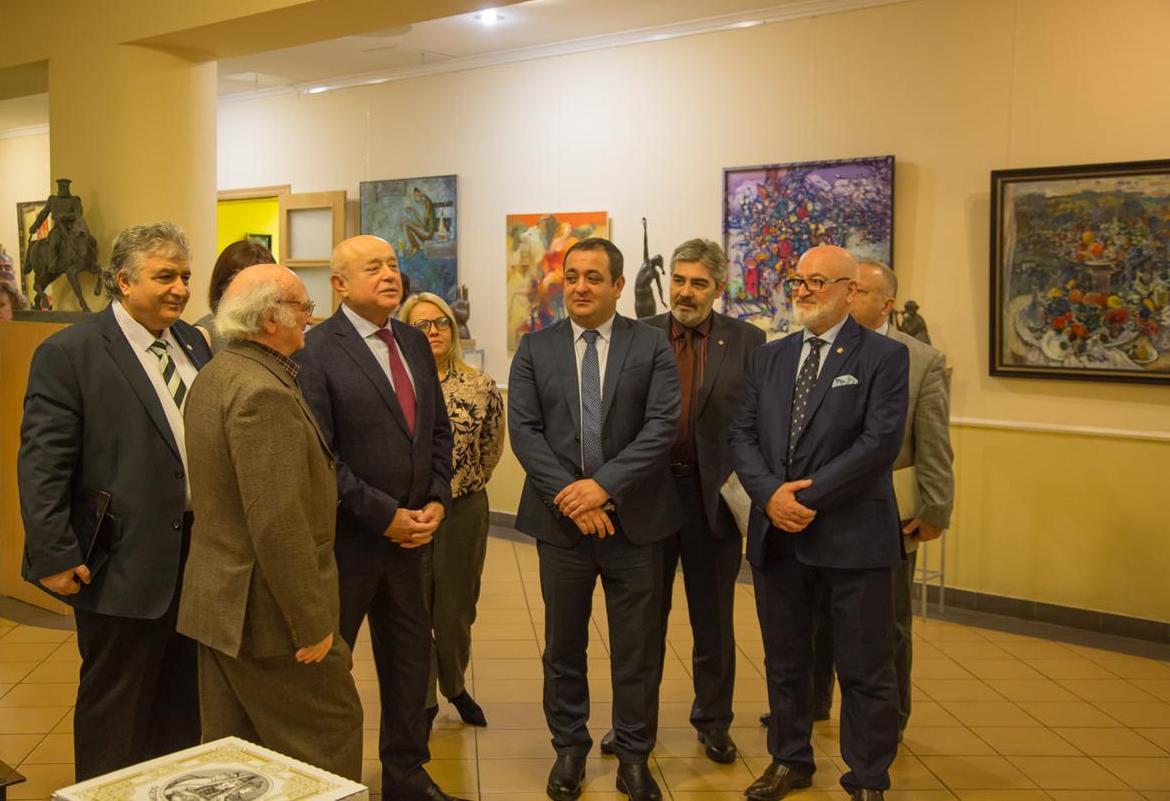В РИСИ открылась художественная галерея представителей осетинской живописи