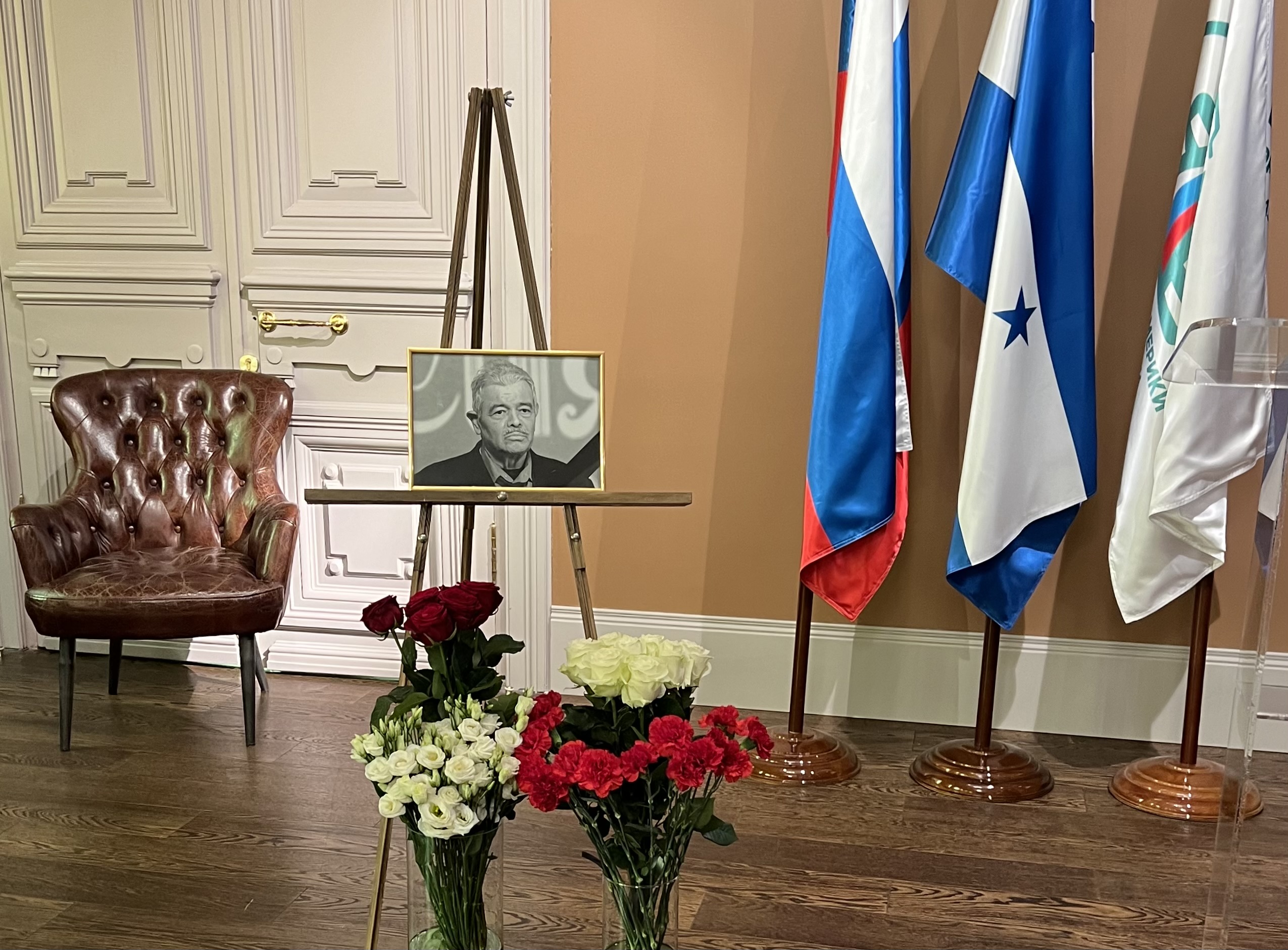 Знаур Гассиев принял участие в церемонии прощания с Послом Гондураса